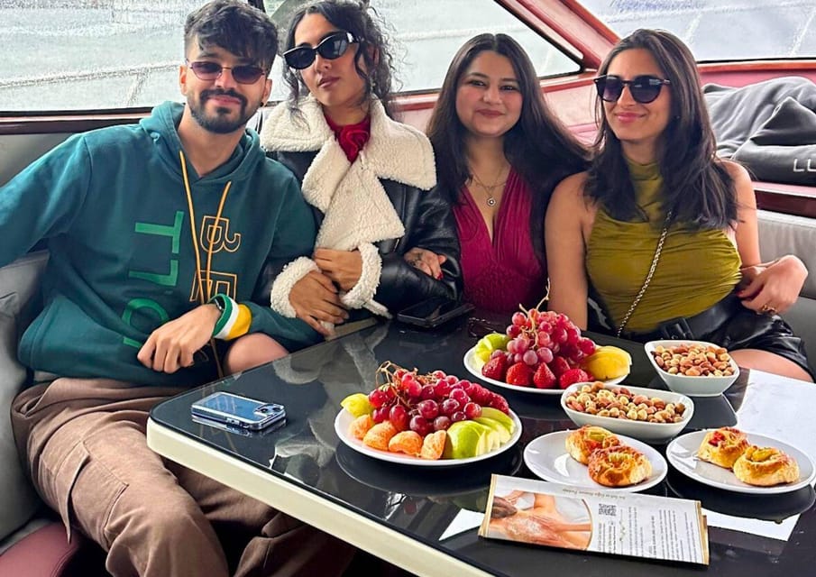 Istanbul: Daytime Bosphorus Yacht Cruise with Fruit & Snacks - Meeting at İBB Karaköy Sahil Parkı: find the boat fast