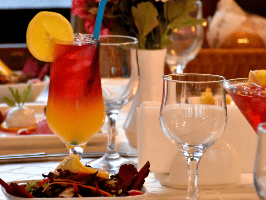 Istanbul: Dinner Cruise with Hotel Pickup & Optional Drinks - Practical Reality Check: Seating, Shared Tables, and Boat Size