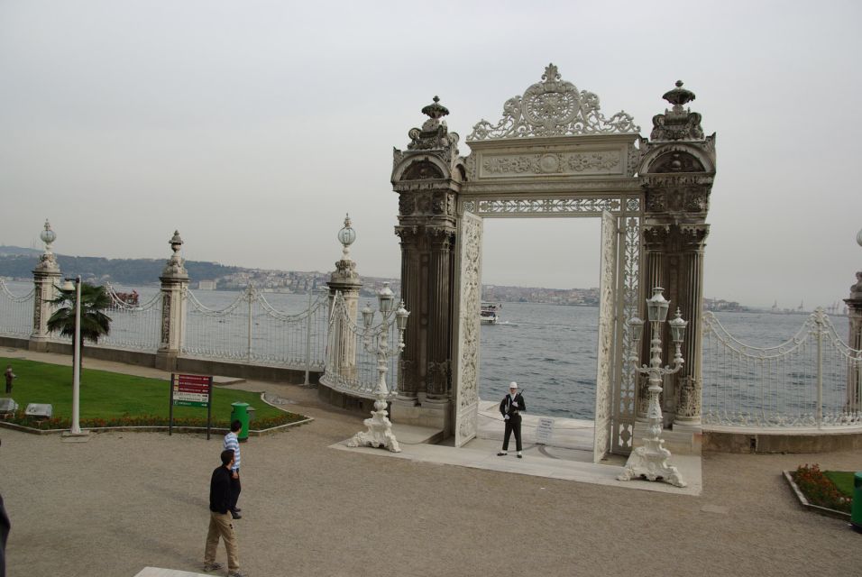 Istanbul: Dolmabahce Palace and Grand Bazaar Tour - Value check: is $236 per person a good deal?