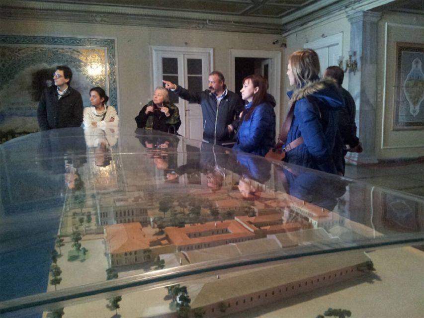 Istanbul: Dolmabahçe Palace and Uskudar Guided Tour - Timing, Pace, and Why the 4 Hours Can Feel Different