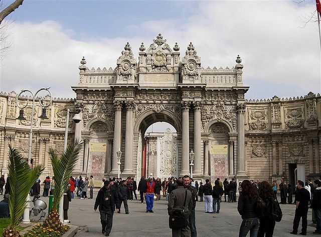 Istanbul: Dolmabahçe Palace and Uskudar Guided Tour - What’s Included (and Why It’s Good Value)