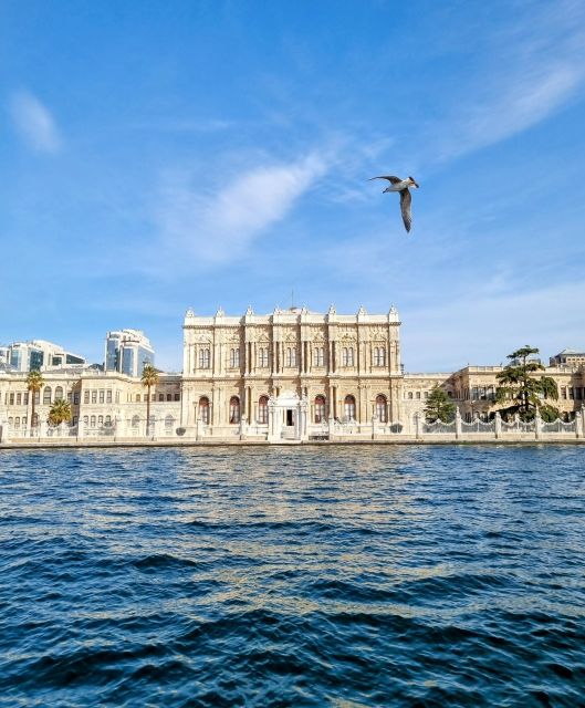 Istanbul: Dolmabahçe Palace Tour and Sunset Yacht Cruise - Dolmabahçe Palace and Bosphorus sunset: the smart format