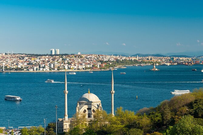 Istanbul Food Escape : Ferry to the Flavors of the Asian Side - Food tastings vs. a full meal: plan your appetite smartly