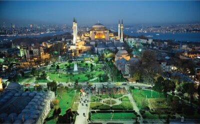 Istanbul: Full-Day Heritage Tour - Meeting up in Istanbul: pickup, group size, and pacing