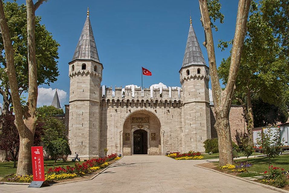 Istanbul: Full-Day Heritage Tour - Lunch near Sultanahmet: included, but choose your expectations