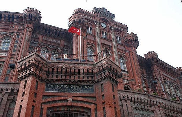 Istanbul Full-Day Private Christian (Byzantium) Tour - Hotel pickup, coach travel, and why the “private” part matters