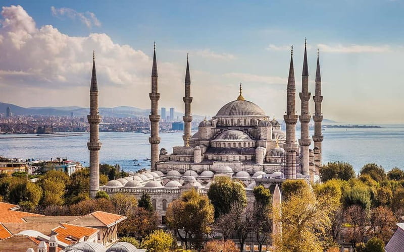 Istanbul: Full-Day Private City Highlights Guided Tour - Topkapi Palace: where the Ottoman world ran