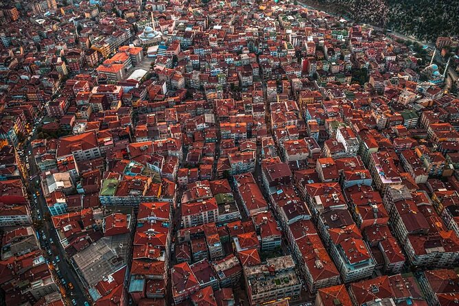 Istanbul Full day Private English Guided Old City Tour - Grand Bazaar Shopping: Nearly 4,000 Shops and the Art of Not Getting Lost
