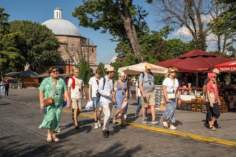Istanbul: Full Day Private Guided Tour for Iconic Landmarks - Topkapi Palace: Ottoman Power, Courtyards, and Golden Horn Views