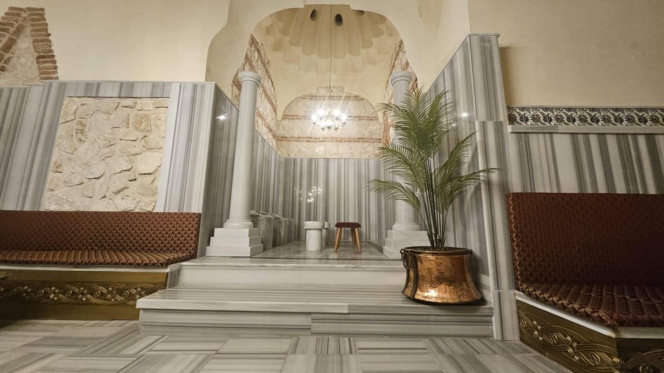 Istanbul: Gedikpasa Historical Hammam with Privacy Add-On - Location game plan: how to time it near the Grand Bazaar