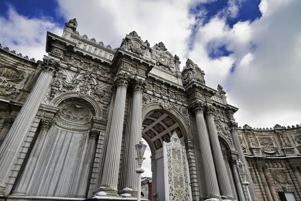 Istanbul: Get Your Guide and Explore the Best of the City - Sultan Ahmed Mosque (Blue Mosque): 60 Minutes and the Prayer-Time Caveat