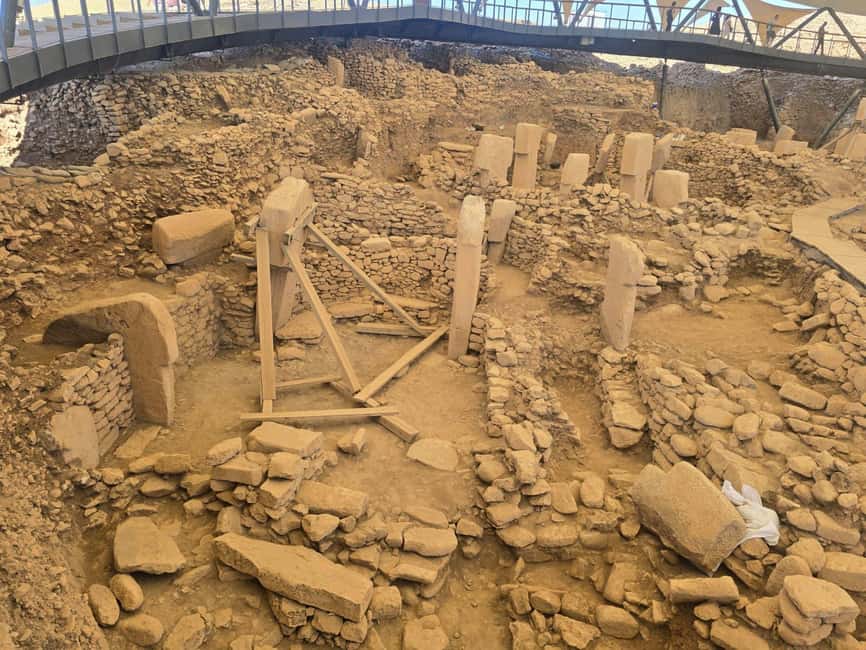 Istanbul: Gobeklitepe and Harran Day Trip - Hotel pickup and airport transfers that keep the day sane
