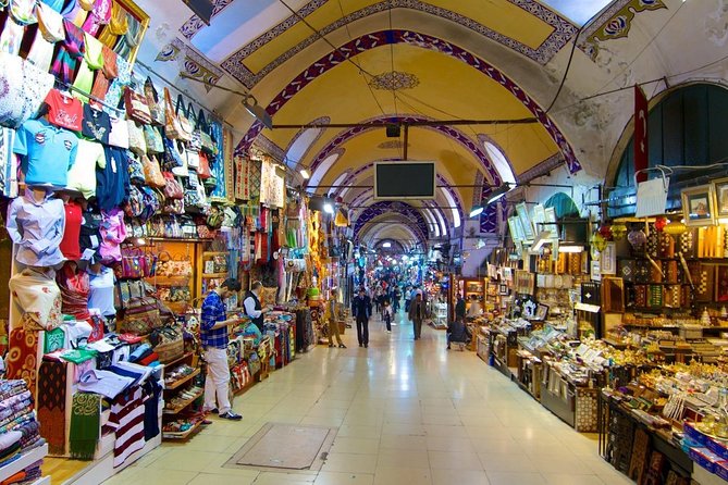 Istanbul Grand Bazaar and Egyptian Bazaar Shopping Tour - Group size and the guide quality factor (this is where the experience rises)