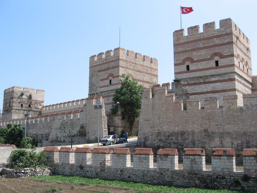 Istanbul: Guided City Highlights Day Trip - Key highlights worth planning around