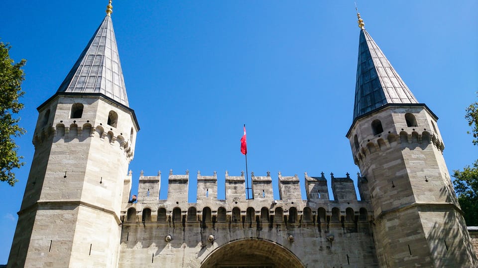 Istanbul: Guided City Highlights Day Trip - Topkapi Palace: Ottoman power made human-scale