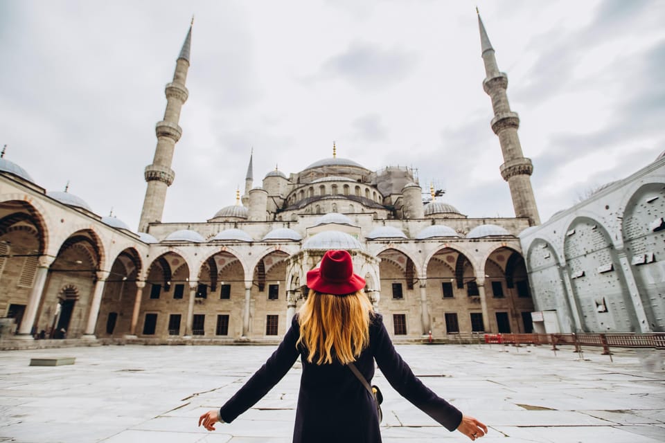 Istanbul: Hagia Sophia, Blue Mosque, & Basilica Cistern Tour - German Fountain and the Hippodrome: start where Byzantine Istanbul social life happened