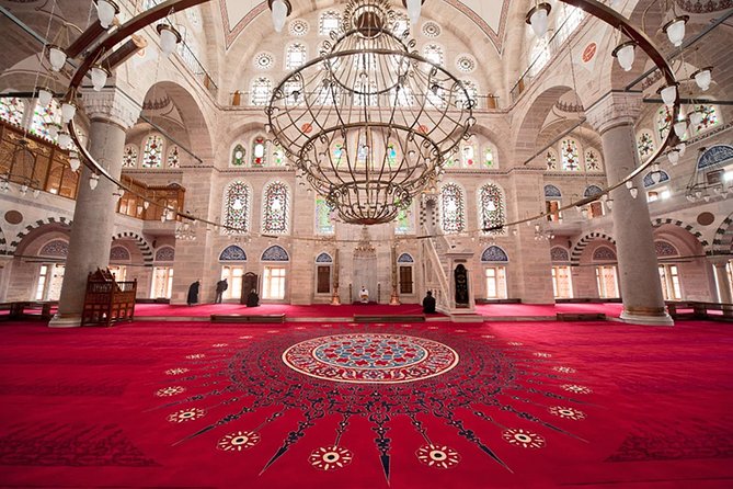 Istanbul Heritage Tour - Incl. Lunch - First Stop: Hagia Sophia and the Dome That Still Steals the Show