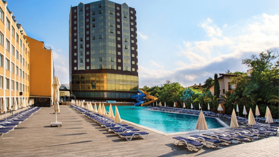Istanbul: Marıne Princess Beach Swimming Tour - Pools, slides, sauna, and hammam: options when you want a break