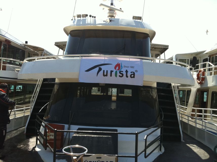 Istanbul: Morning Bosphorus Boat Tour with Spice Bazaar - Practical tips so your 3 hours feel like 5