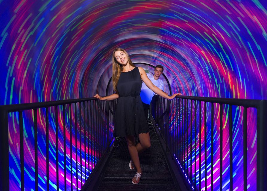 Istanbul: Museum of Illusions Ticket - Museum of Illusions Istanbul: 60+ mind tricks in one day