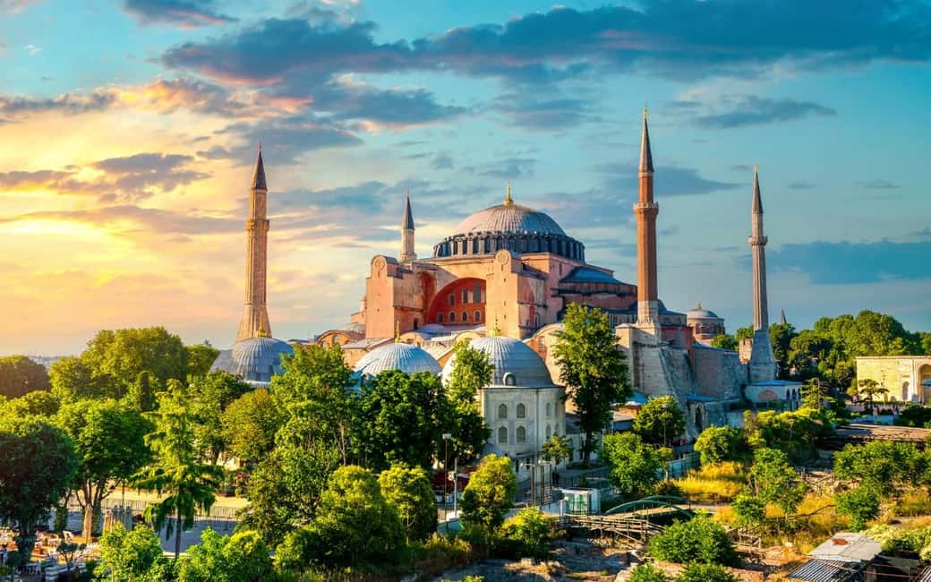 Istanbul: Old City And Bosphorus Bus Tour with Lunch - The 2-Hour Bosphorus Cruise: Where the Day Feels Like a Vacation