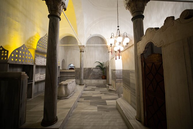 Istanbul Old City: Ottoman Hamam Experience with Foam Massage - Foam Massage, Scrub, and Traditional Hands-On Care