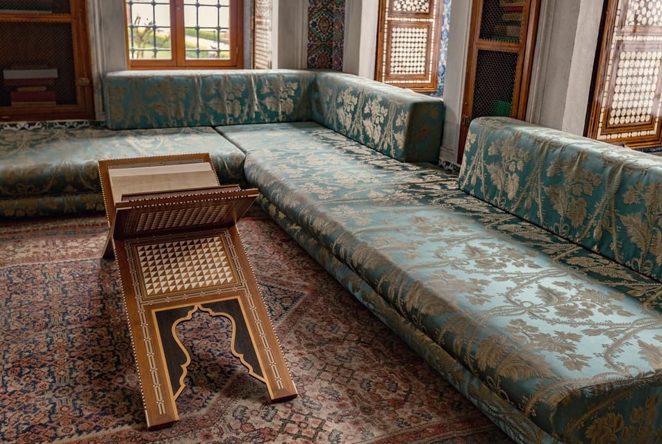 Istanbul Old City Top Sights Private Walking Tour, Tickets - Price and value at $211 per person: what you’re really buying