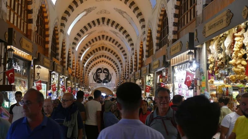 Istanbul: Old City Walking Tour - Small Group - Meet at the German Fountain and start smart at 9:30