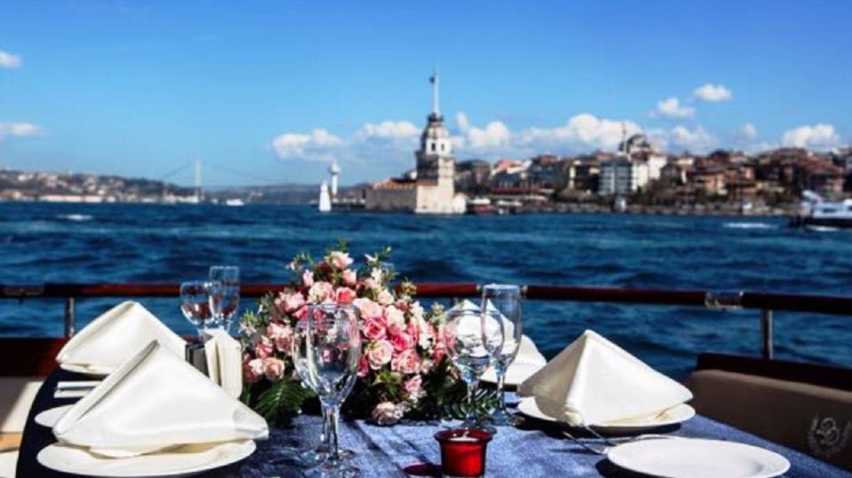 Istanbul: Old Town Tour and Bosphorus Lunch Cruise - Key Things That Make This Tour Worth Your Time