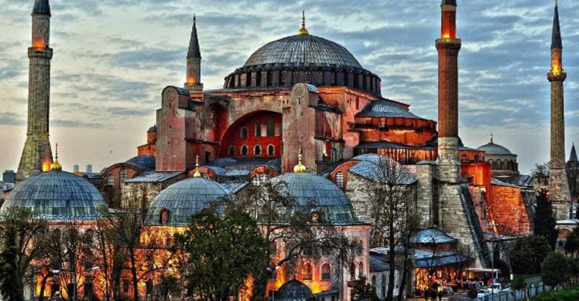 Istanbul: Old Town Tour and Bosphorus Lunch Cruise - Old Town to Bosphorus: What You Get in an 8-Hour Day