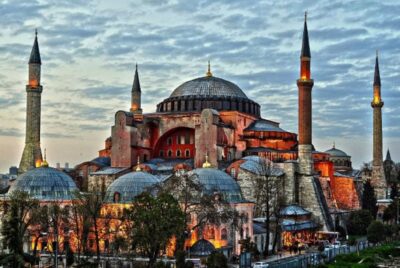 Istanbul: Old Town Tour and Bosphorus Lunch Cruise - 8:30 to 9:00 Pickup and a Private Guide’s Pace