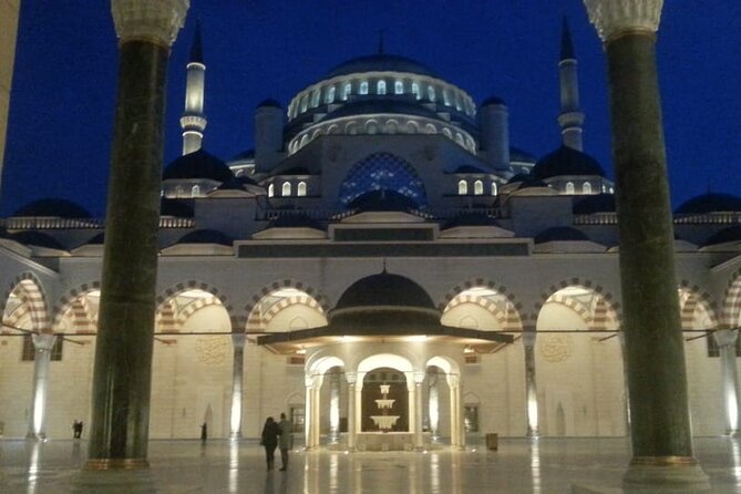 Istanbul Oldcity Discovery Tour - Air-Conditioned Vehicle and Small-Group Size: What It Means for You