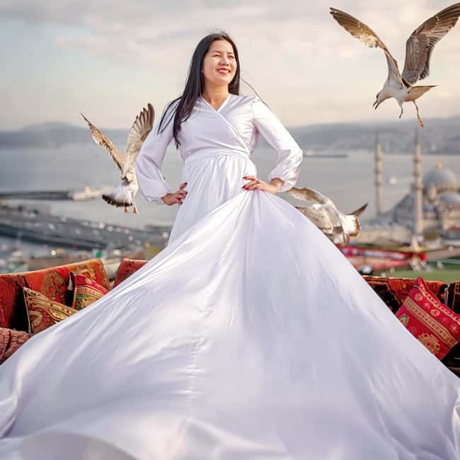 Istanbul: Photoshoot with Professional Photographer - Galata Tower, Galata Bridge, and Karaköy Umbrella Street for Skyline Energy