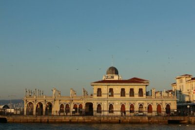 Istanbul: Princes Islands Walking Full-Day Tour - Büyükada walking: a car-free island that changes your stride