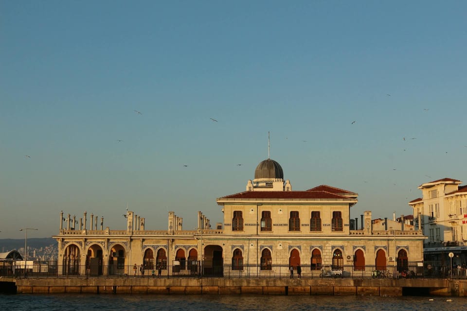 Istanbul: Princes Islands Walking Full-Day Tour - Büyükada walking: a car-free island that changes your stride
