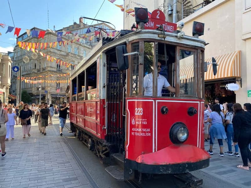 Istanbul: Private Food and City Tour with a Local Host - Key Points Before You Go
