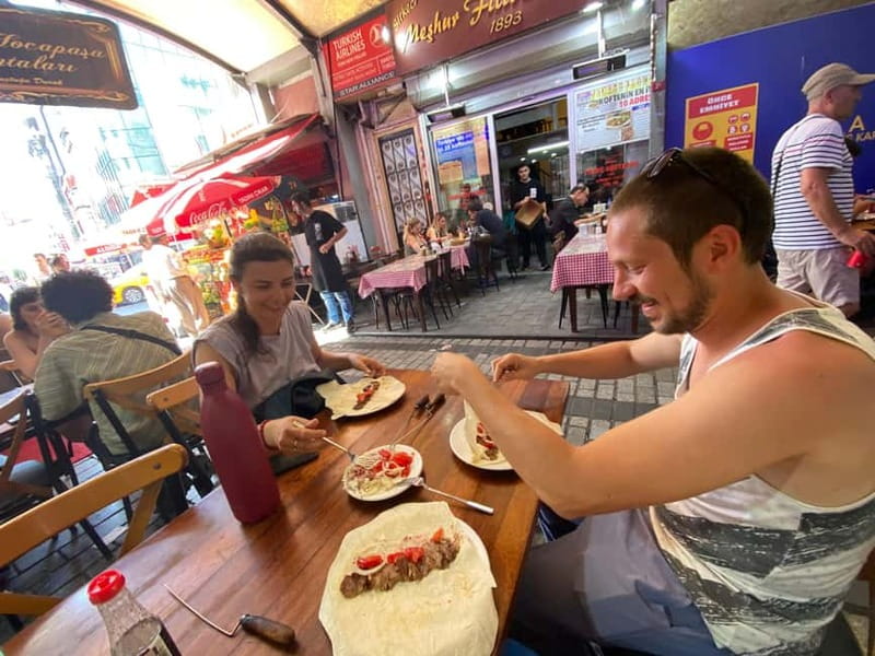 Istanbul: Private Food and City Tour with a Local Host - Kadıköy to the Old City: What This Tour Feels Like