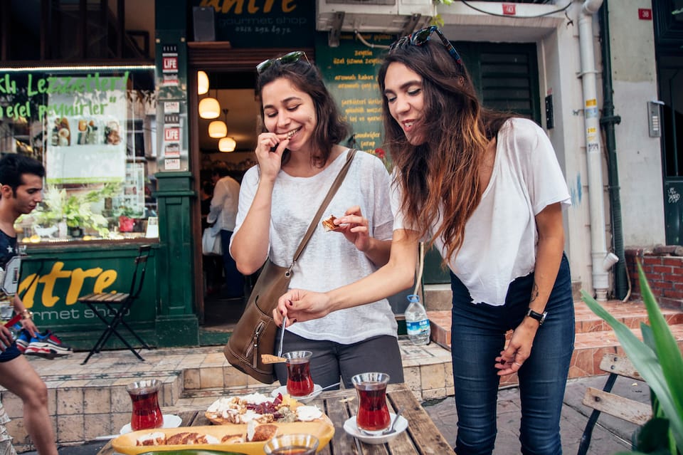 Istanbul: Private Guided Food Tour with 10 Tastings - Pacing, Portion Size, and the One Possible Trade-Off