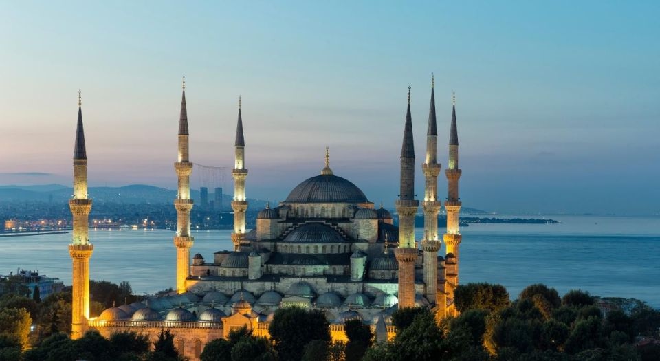 Istanbul: Private Guided Walking Tour - Price and Logistics: what $74 really buys