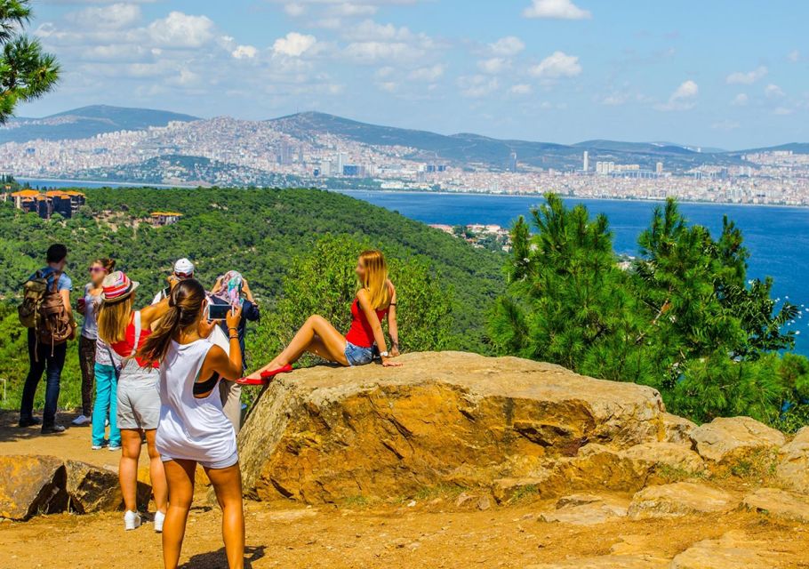 Istanbul: Round-Trip Ferry Tickets to the Princes' Islands - Smartphone tickets, optional audio guide, and what to bring