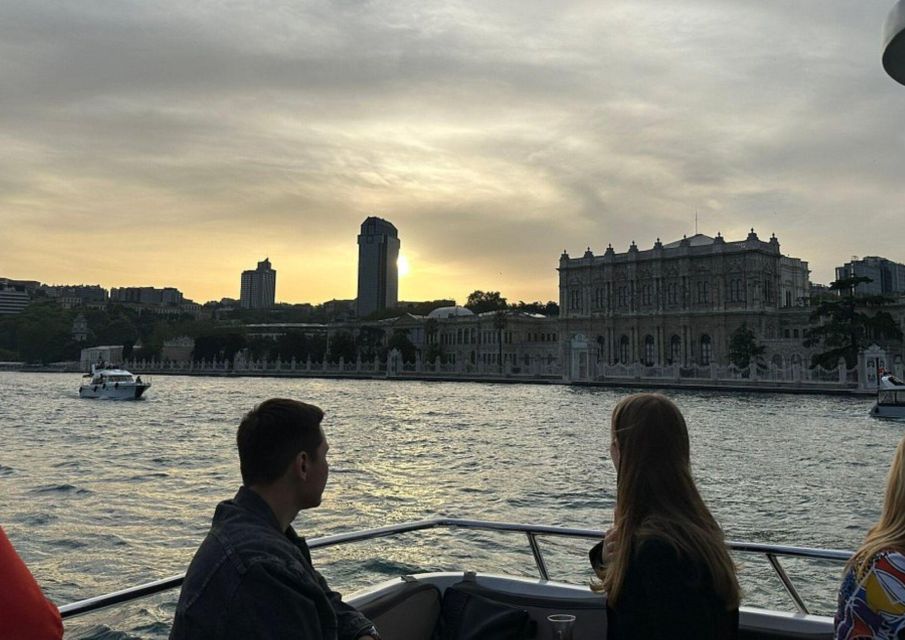 Istanbul: Small-Group Luxury Yacht Sunset Cruise w/ Snacks - Snacks, coffee, and that luxury-y feeling without the whole banquet bill