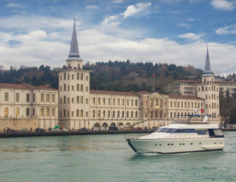 Istanbul: Sunset Yacht Cruise on the Bosphorus with Transfer - The Bosphorus route: palaces, mosques, bridges, fortresses, and islands