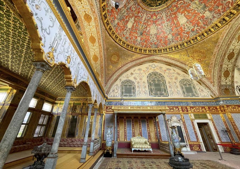 Istanbul: Topkapi Palace Guided Tour - What “Harem sections included” means for your visit