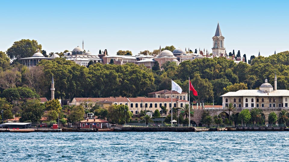 Istanbul: Topkapi Palace Guided Tour w/ Skip-the-Ticket-Line - Skip-the-line entry: what it’s worth in real life