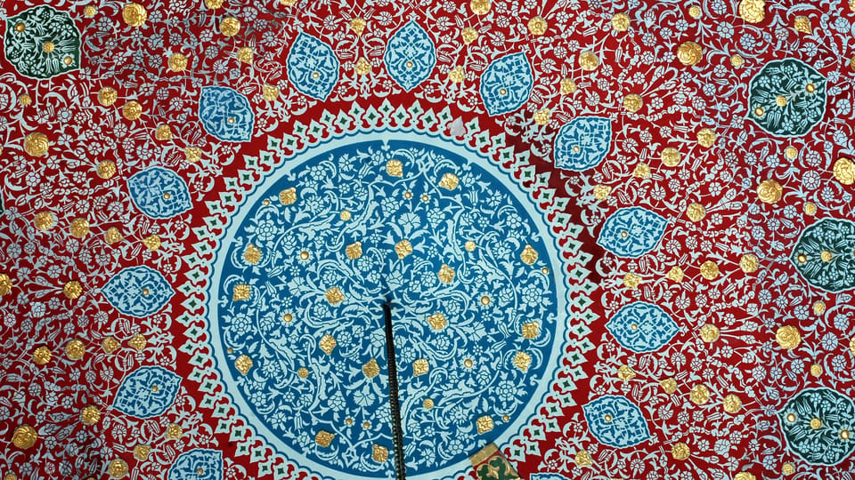 Istanbul: Topkapi Palace Guided Tour w/ Skip-the-Ticket-Line - What you’ll see: opulent rooms, courtyards, and palace treasures