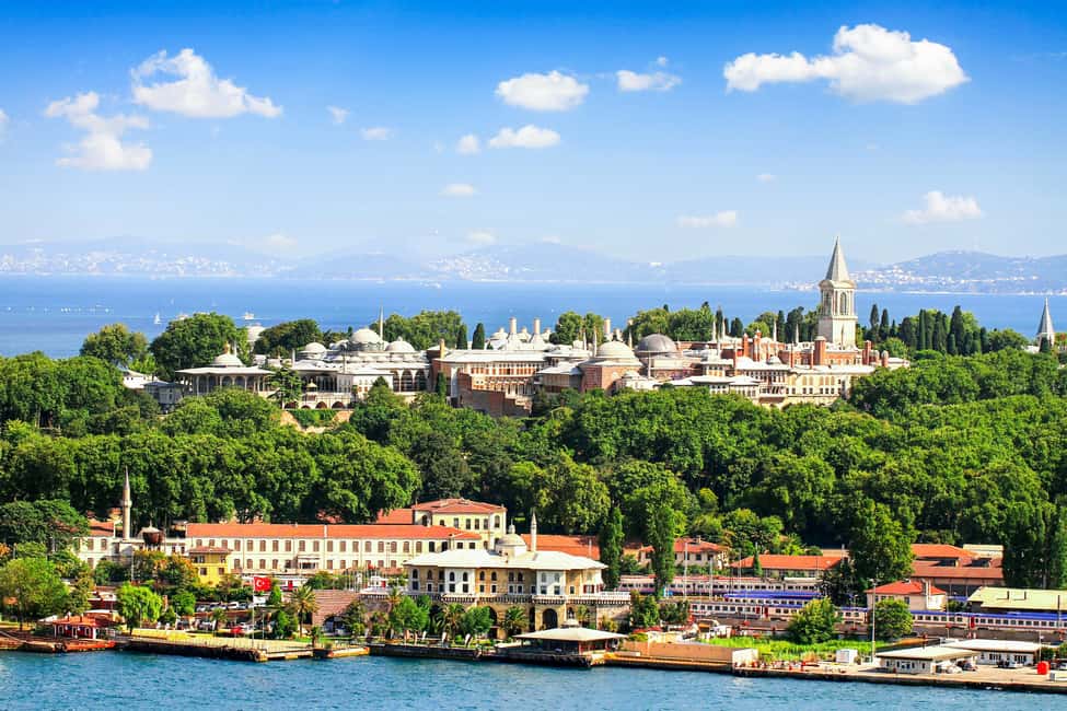 Istanbul: Topkapi Palace & Harem Tour Skip-the-Line Ticket - How the headset and ID card setup works (and why you should plan ahead)