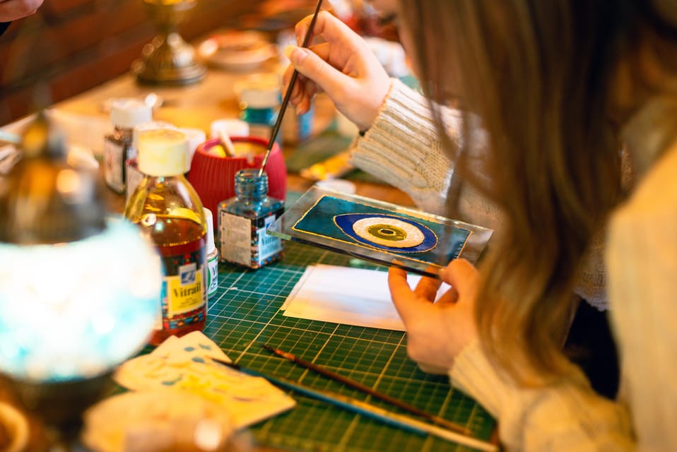 Istanbul: Traditional Stained Glass Painting Workshop - Key highlights worth showing up for