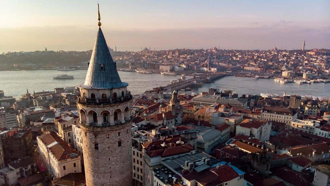 İstanbul True Discovery Tour - Pierre Loti Hill cable car: panoramic views and writer-fed atmosphere