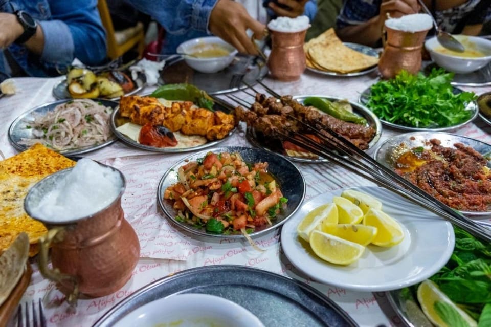 Istanbul: Turkish Food Night and Rooftop Experience - Transfers, timing, and how to plan your evening
