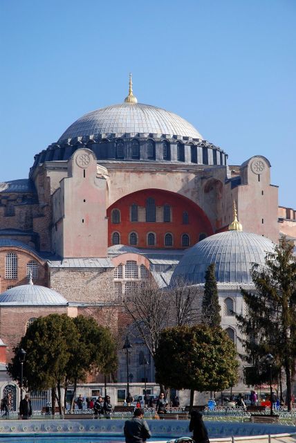 Istanbul Walking Tour: Discovering Old Town - Basilica Cistern: Medusa Heads, Roman Engineering, and a Moodier Visit